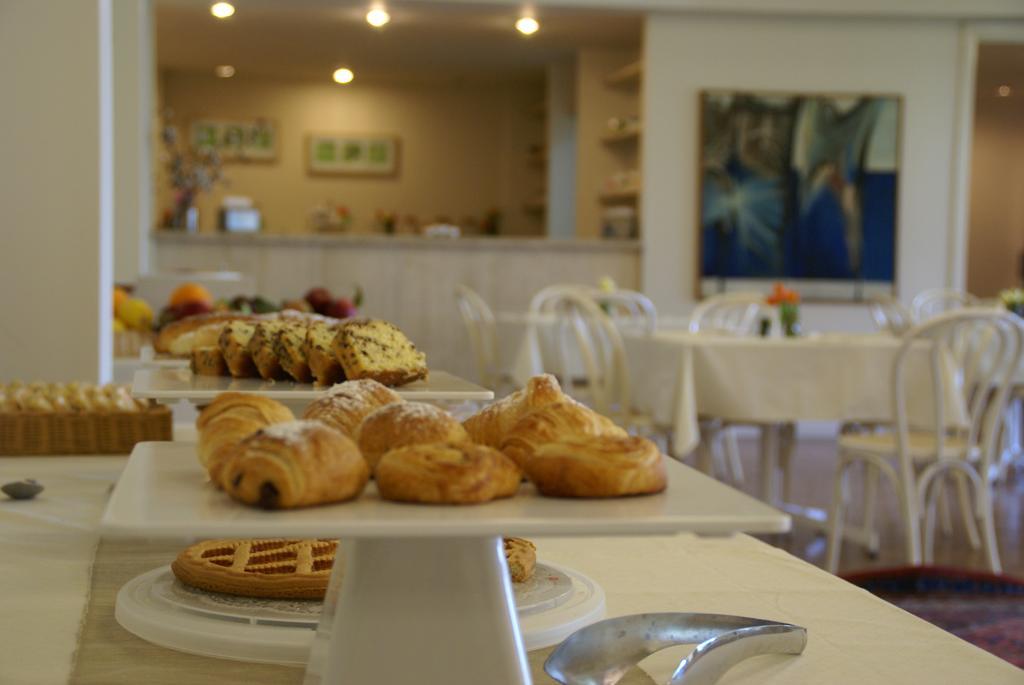 Hotel Rasula Alta Gravina di Catania Zewnętrze zdjęcie